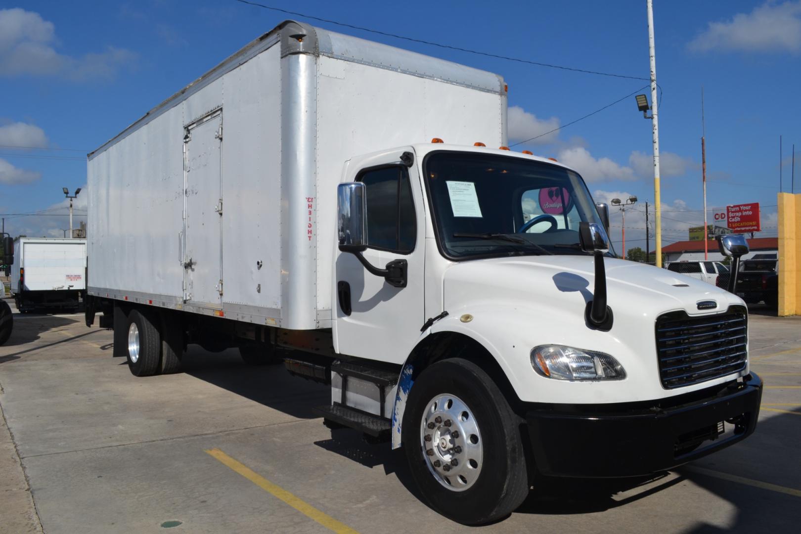 2014 WHITE FREIGHTLINER M2-106 with an CUMMINS ISB 6.7L 220HP engine, ALLISON 2200HS AUTOMATIC transmission, located at 9172 North Fwy, Houston, TX, 77037, (713) 910-6868, 29.887470, -95.411903 - MORGAN 26FT BOX, WALTCO 2,500LB STEEL LIFT GATE, 13FT CLEARANCE, HEIGHT 97" X WIDTH 102". SPRING RIDE , 26,000LB GVWR NON CDL, ALUMINUM WHEELS, DUAL 50 GALLON FUEL TANKS, COLD A/C, POWER WINDOWS & LOCKS - Photo#2