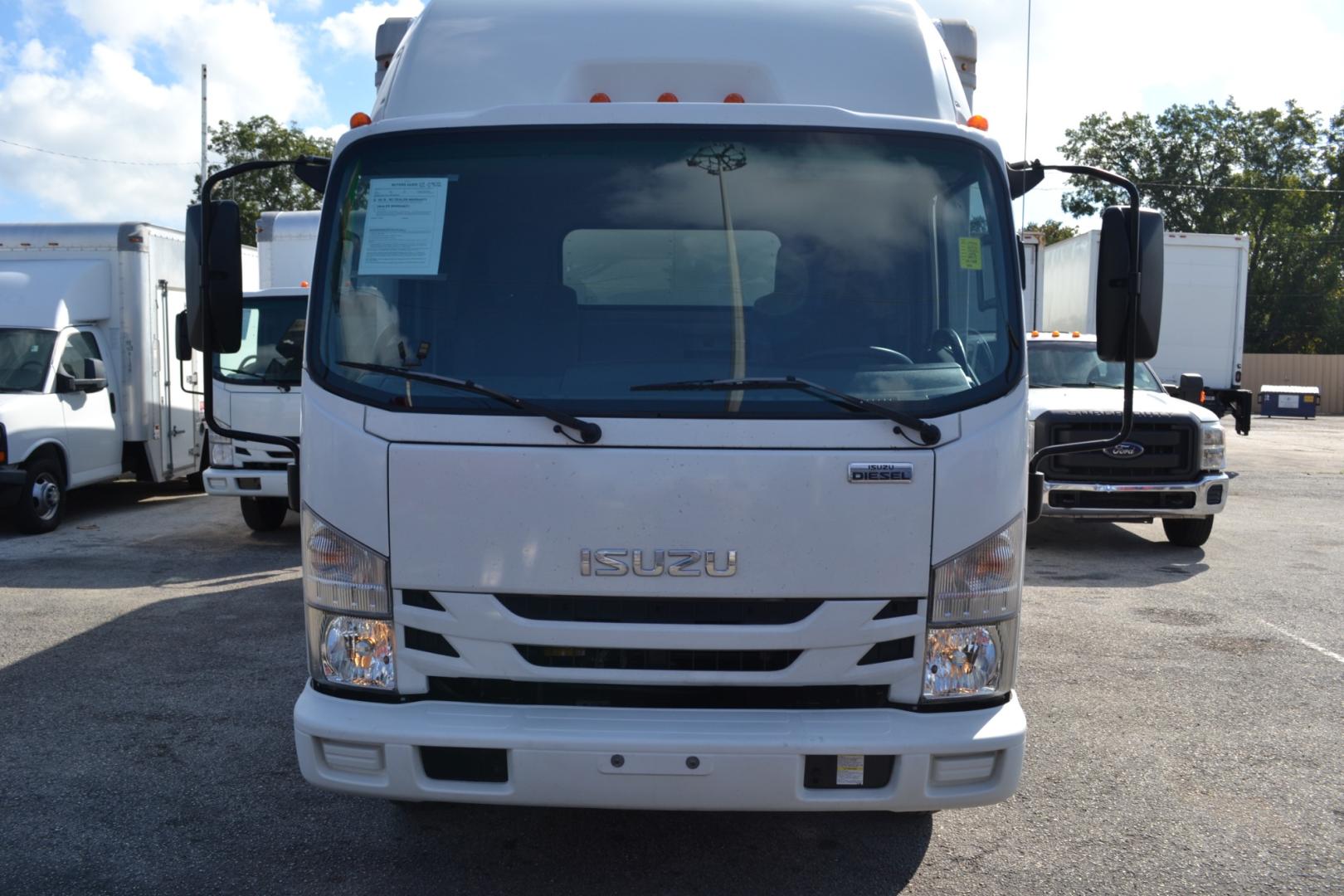 2016 WHITE ISUZU NPR with an 4JJ1-TC 3.0L 4CYL DIESEL engine, AUTOMATIC transmission, located at 9172 North Fwy, Houston, TX, 77037, (713) 910-6868, 29.887470, -95.411903 - Photo#1