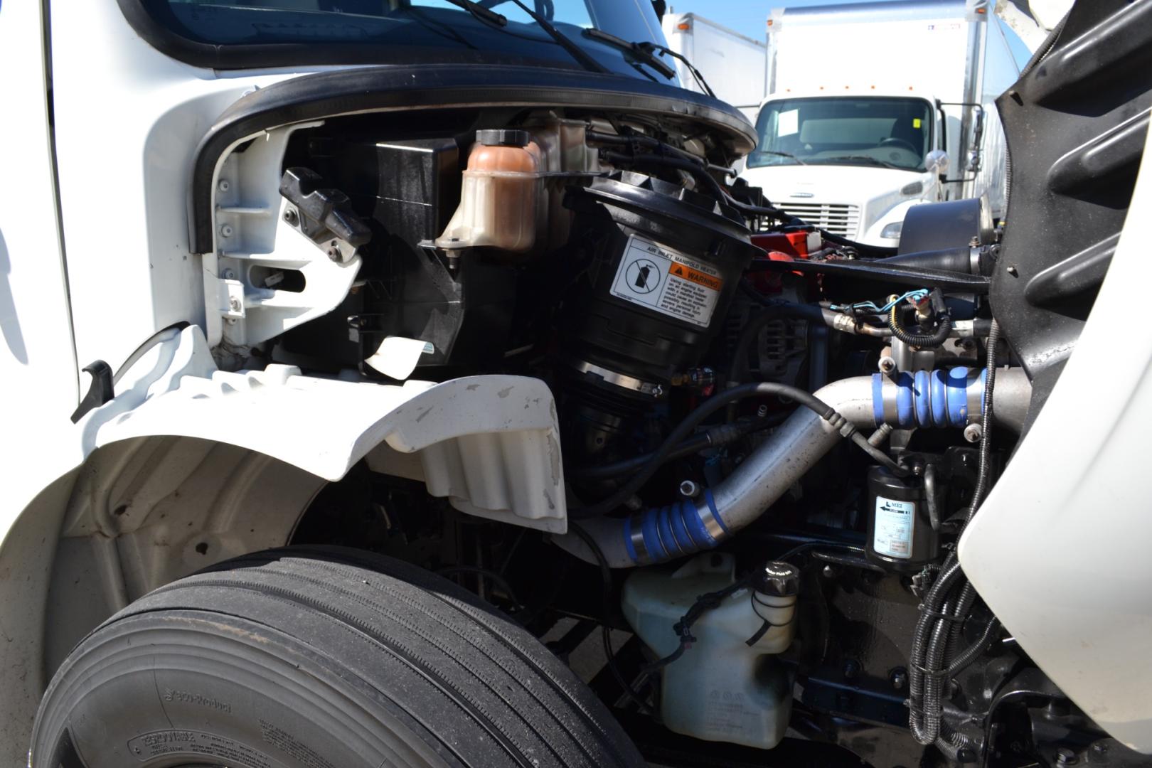 2011 WHITE FREIGHTLINER M2-106 with an CUMMINS ISB 6.7L 240HP engine, ALLISON 2100HS AUTOMATIC transmission, located at 9172 North Fwy, Houston, TX, 77037, (713) 910-6868, 29.887470, -95.411903 - 26,000LB GVWR NON CDL, WB: 204", 26FT BOX, MAXON 2,500LB LIFT GATE , DUAL 50 GALLON FUEL TANKS, SPRING RIDE, E-TRACKS, COLD A/C, CRUISE CONTROL - Photo#12