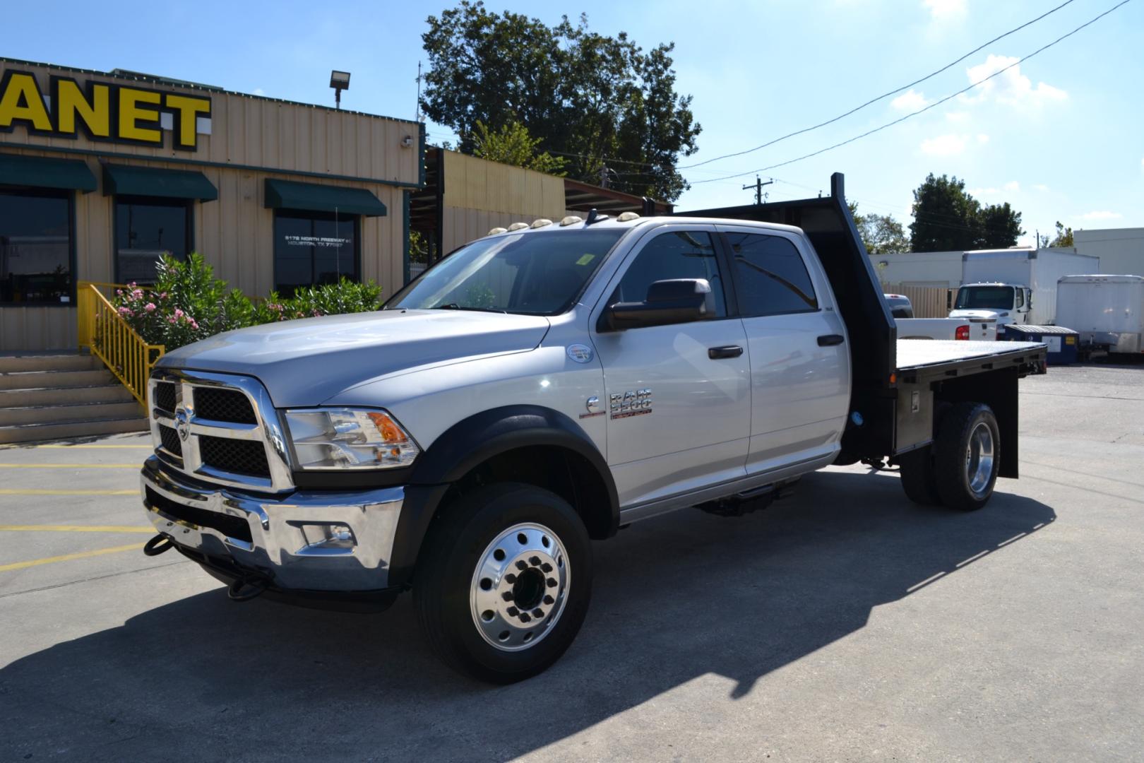 2016 SIVER DODGE RAM 5500 with an CUMMINS 6.7L TURBO DIESEL engine, AUTOMATIC transmission, located at 9172 North Fwy, Houston, TX, 77037, (713) 910-6868, 29.887470, -95.411903 - Photo#0