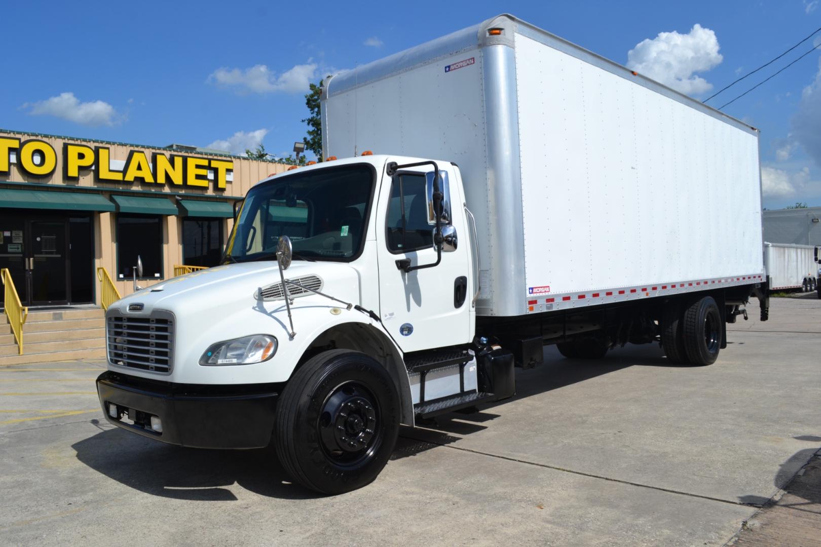 2017 WHITE /BLACK FREIGHTLINER M2-106 with an CUMMINS ISB 6.7L 240HP engine, ALLISON 2500RDS AUTOMATIC transmission, located at 9172 North Fwy, Houston, TX, 77037, (713) 910-6868, 29.887470, -95.411903 - Photo#0