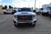 2019 WHITE /BLACK GMC 3500 with an DURAMX 6.6 L TURBO DIESEL engine, AUTOMATIC transmission, located at 9172 North Fwy, Houston, TX, 77037, (713) 910-6868, 29.887470, -95.411903 - 9FT FLATBED, 93" WIDE , WB: 172", 13,200 GVWR, 4X4, GOOSENECK/BUMPER PULL HITCH, 2 X TOOLBOXES, EXHAUST BRAKE, POWER WINDOWS, LOCKS, & MIRROS - Photo#1