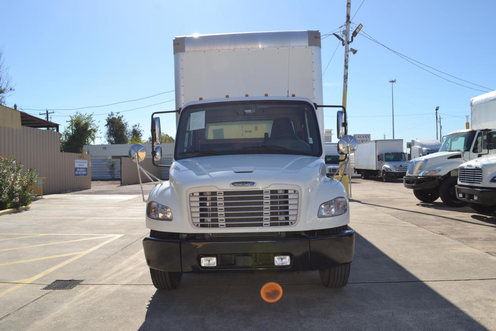 2021 WHITE /BLACK FREIGHTLINER M2-106 with an CUMMINS B6.7L 240HP engine, ALLISON 2100RDS AUTOMATIC transmission, located at 9172 North Fwy, Houston, TX, 77037, (713) 910-6868, 29.887470, -95.411903 - Photo#1