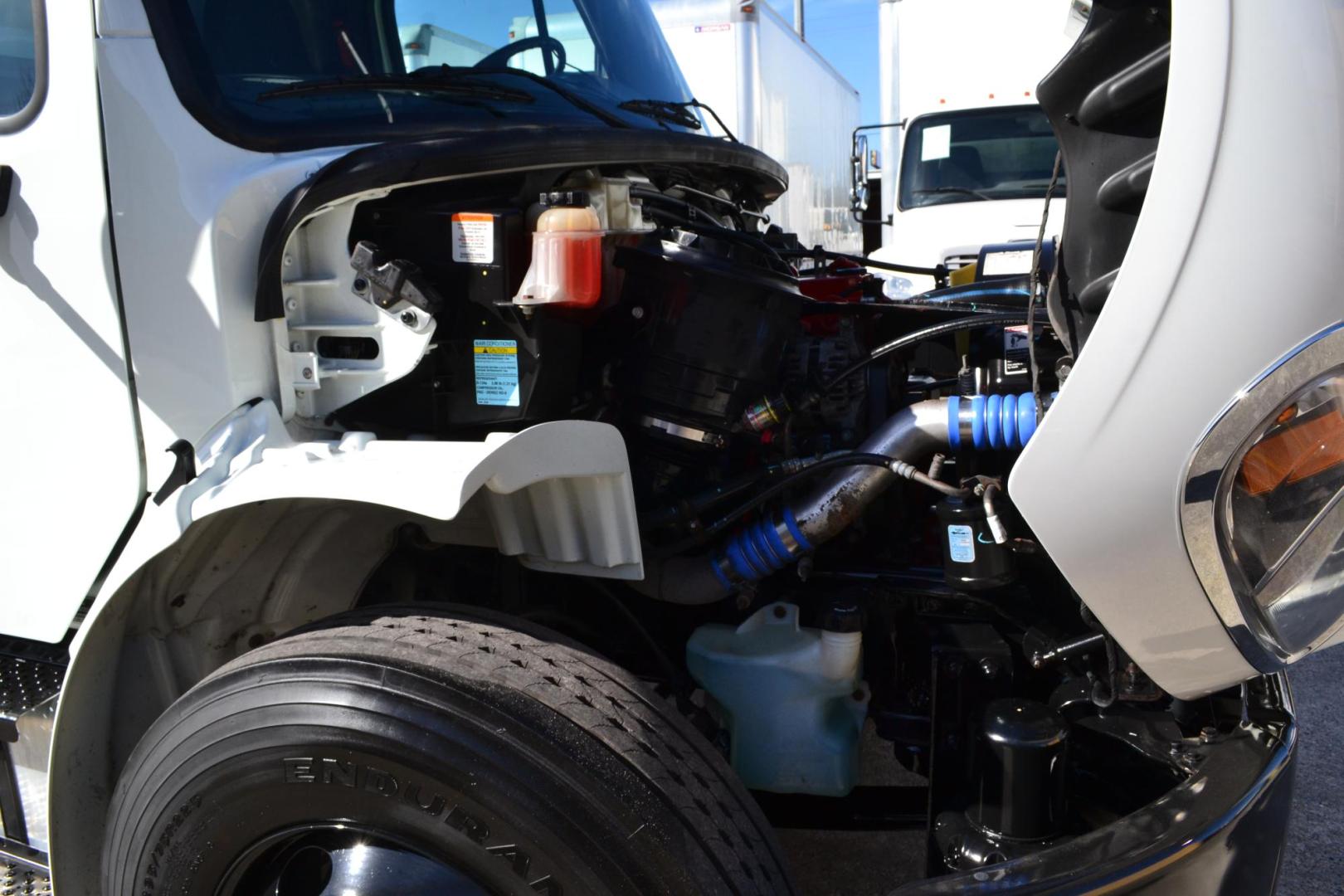 2019 WHITE /BLACK FREIGHTLINER M2-106 (3ALACWFC9KD) with an CUMMINS B6.7L 240HP engine, ALLISON 2500RDS AUTOMATIC transmission, located at 9172 North Fwy, Houston, TX, 77037, (713) 910-6868, 29.887470, -95.411903 - 26,000 LB GVWR NON CDL, MORGAN 26FT BOX, HEIGHT 103" X WIDTH 102", MAXON 3,000 LB CAPACITY ALUMINUM LIFT GATE, AIR RIDE SUSPENSION, 90 GALLON FUEL TANK, EXHAUST BRAKE, COLLISION MITIGATION WITH LANE ASSIST, POWER WINDOWS & LOCKS - Photo#20