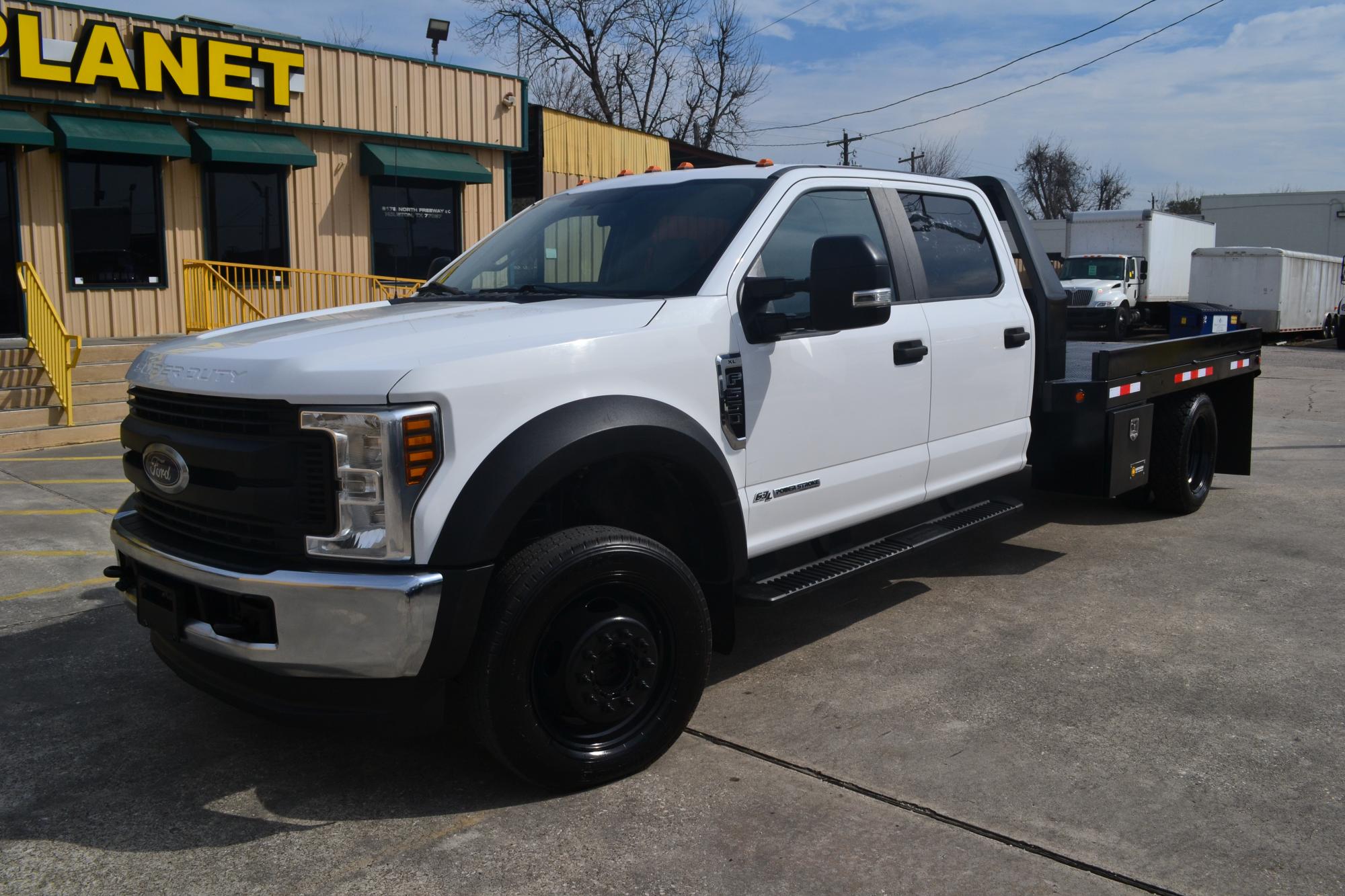 photo of 2019 FORD F-550 11 FT FLATBED 